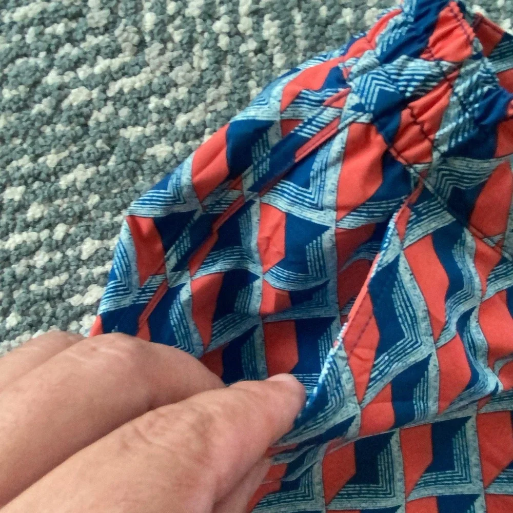 Fair Harbor Swim Shorts Mens 38 Blue Geometric Trunks Lined Stretch Quick Dry